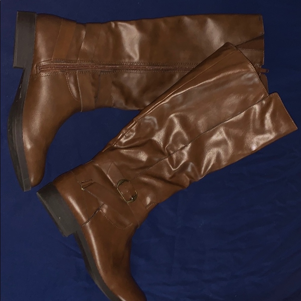 Mid calf boots